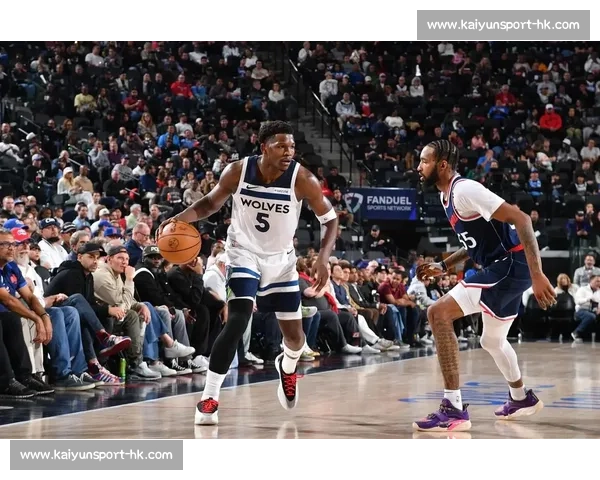 哈登续约快船锁定双核 兰德尔留守森林狼夯实内线