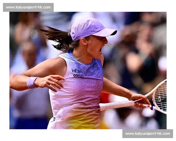 温网首日创 32.3℃历史高温!斯瓦泰克训练汗如雨下 温网首日创 32.3℃历史高温!斯瓦泰克训练汗如雨下