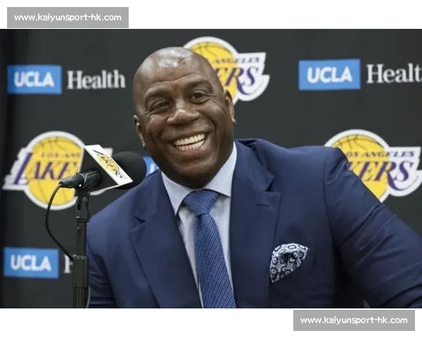 魔术师盛赞湖人新老板沃尔特:与珍妮・巴斯是天作之合 魔术师盛赞湖人新老板沃尔特:与珍妮・巴斯是天作之合