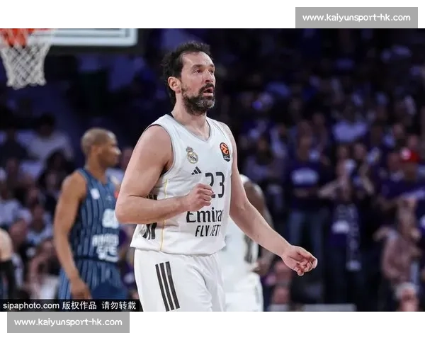 比利亚雷亚尔官宣 1600 万欧签 21 岁中场新星，莫莱罗加盟至 2030 年